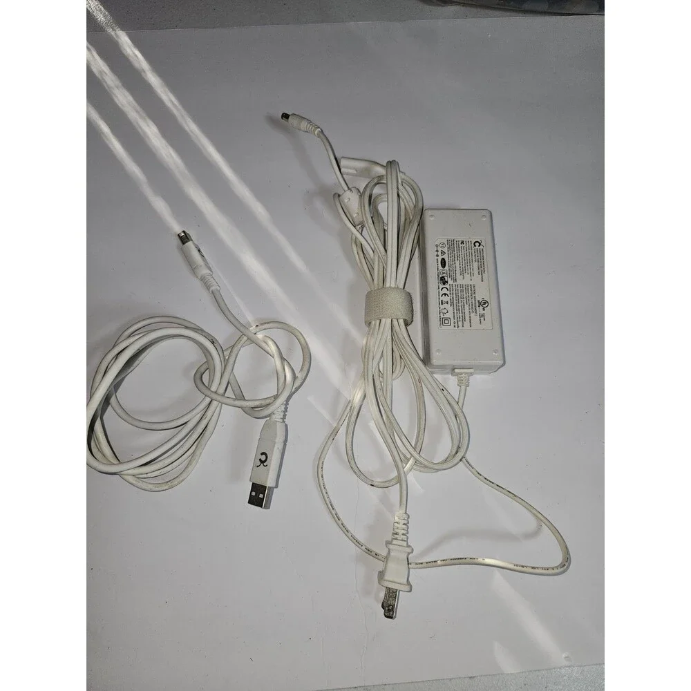 Genuine Cricut Switch Mode Power Supply Cord Model IVP1800-2500 WORKS EUC K5 - Picture 3 of 4